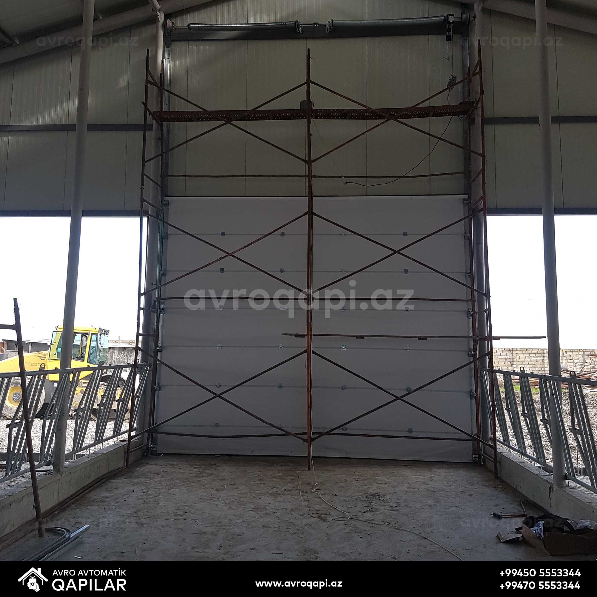 Ağsu Süd Zavodunda quraşdırdığımız Sənaye qapısı.